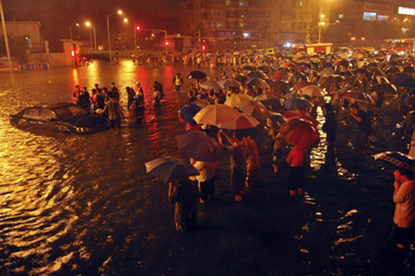 北京暴雨，2人驾车被困身亡，导致死亡的真正原因是什么？