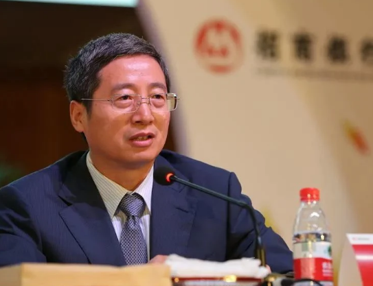招行任职9年的行长田惠宇被免职，他被逮捕后，为何会引发股价暴跌？
