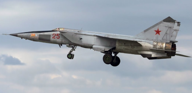 米格-25战斗机的最高时速