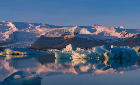 中国到冰岛的距离是什么？